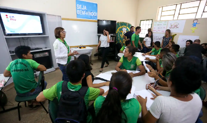 Pé-de-Meia 2026: nascidos em novembro e dezembro recebem 4ª parcela